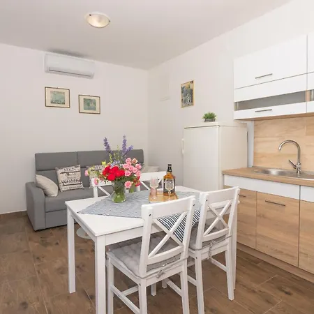 Appartamento Mara Šibenik Esterno foto